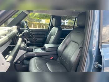 Used Land Rover Defender 2020 for sale - 79620639: Photo