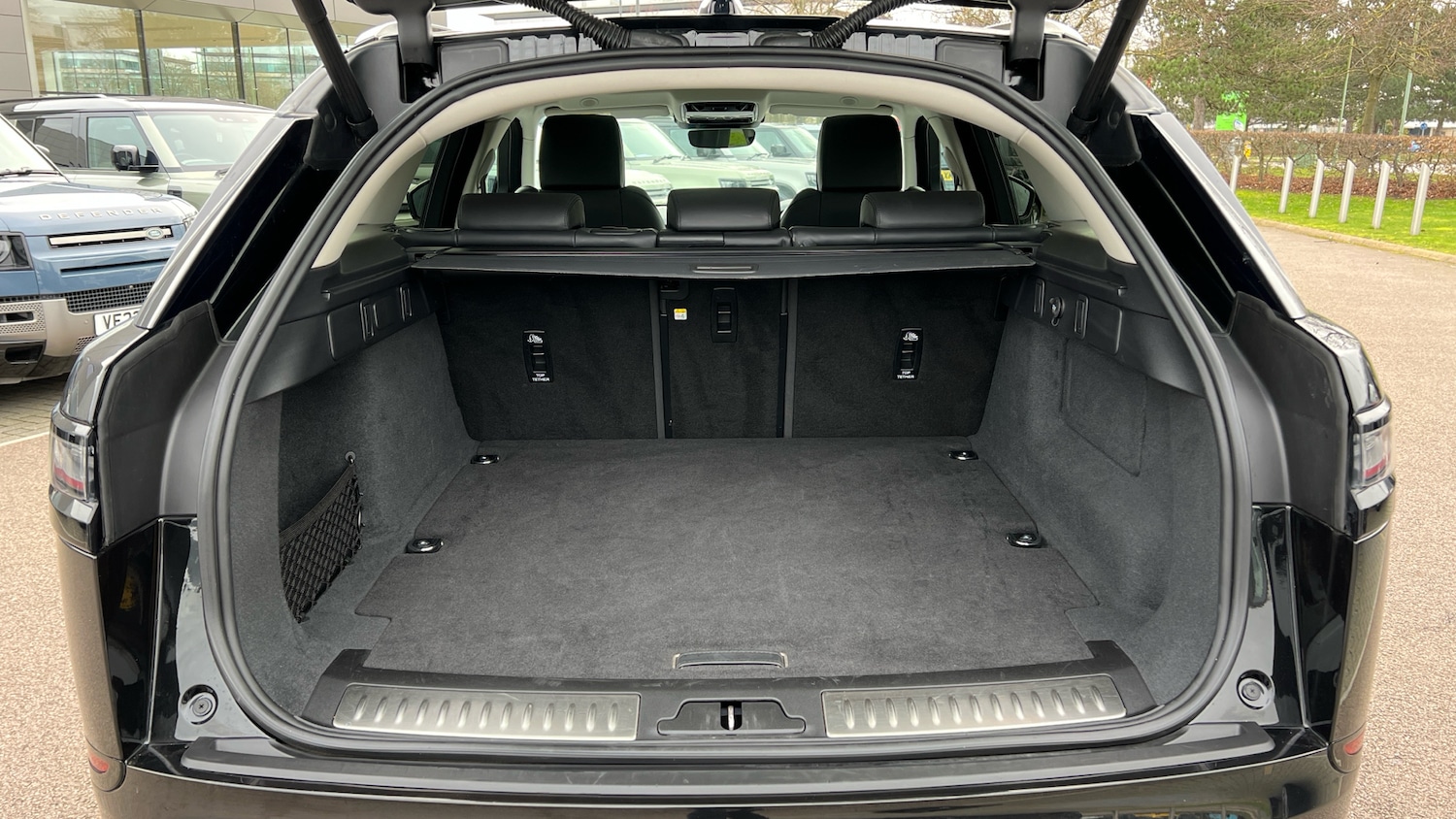 Used Land Rover Range Rover Velar 2025 for sale - 77572545: Photo 10