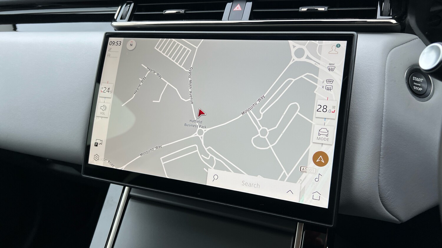 Used Land Rover Range Rover Velar 2025 for sale - 77572545: Photo 11