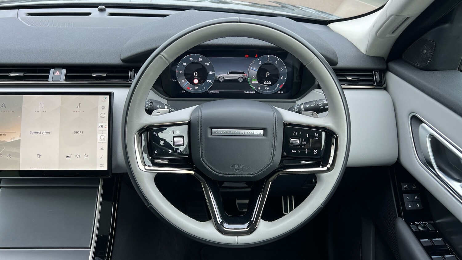 Used Land Rover Range Rover Velar 2025 for sale - 77572545: Photo 15