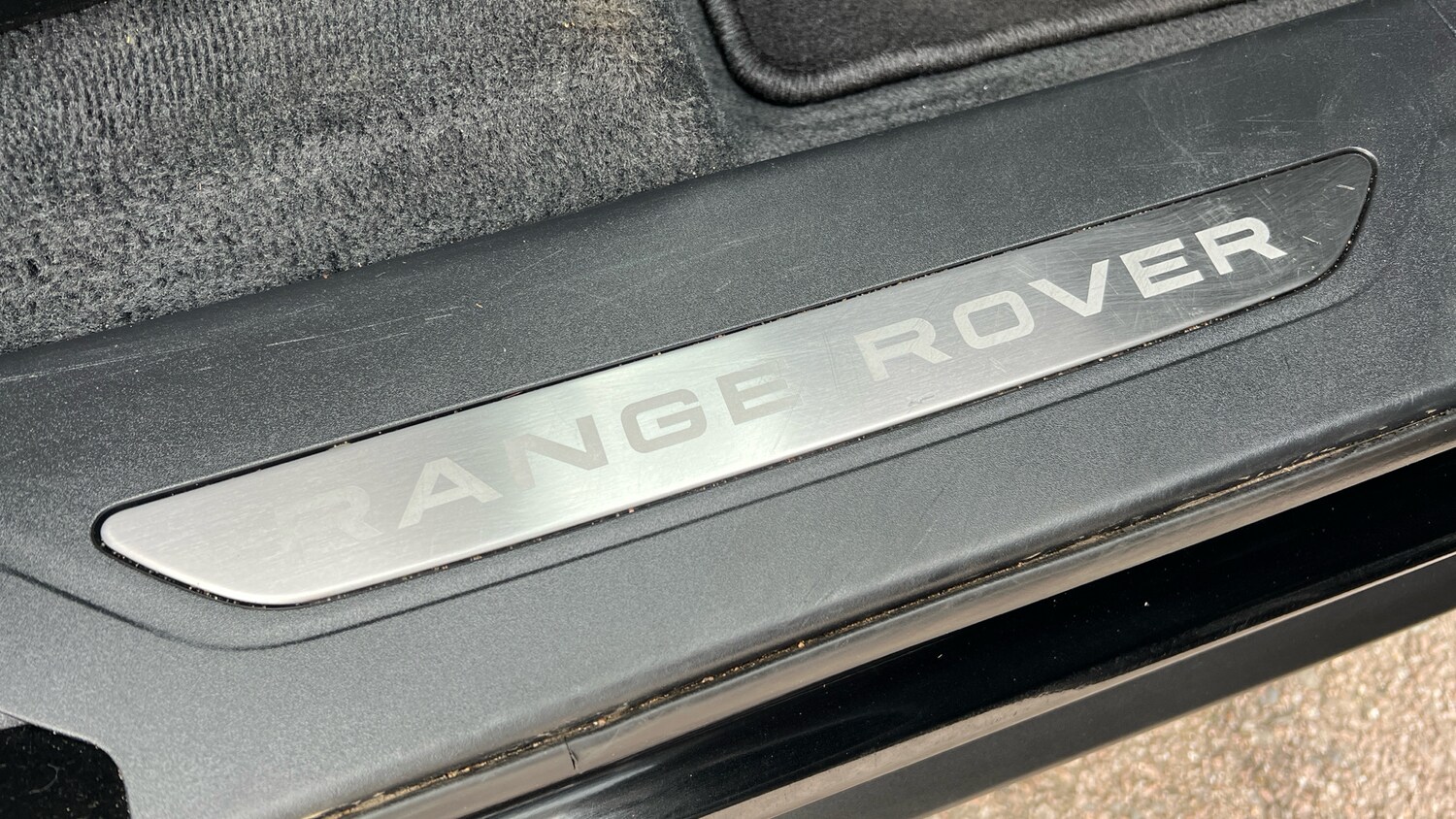 Used Land Rover Range Rover Velar 2025 for sale - 77572545: Photo 21