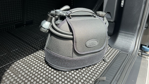 Used Land Rover Defender 2025 for sale - 74797466: Photo 24