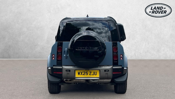 Used Land Rover Defender 2025 for sale - 74797466: Photo 6