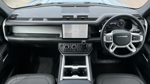 Used Land Rover Defender 2025 for sale - 74797466: Photo 9