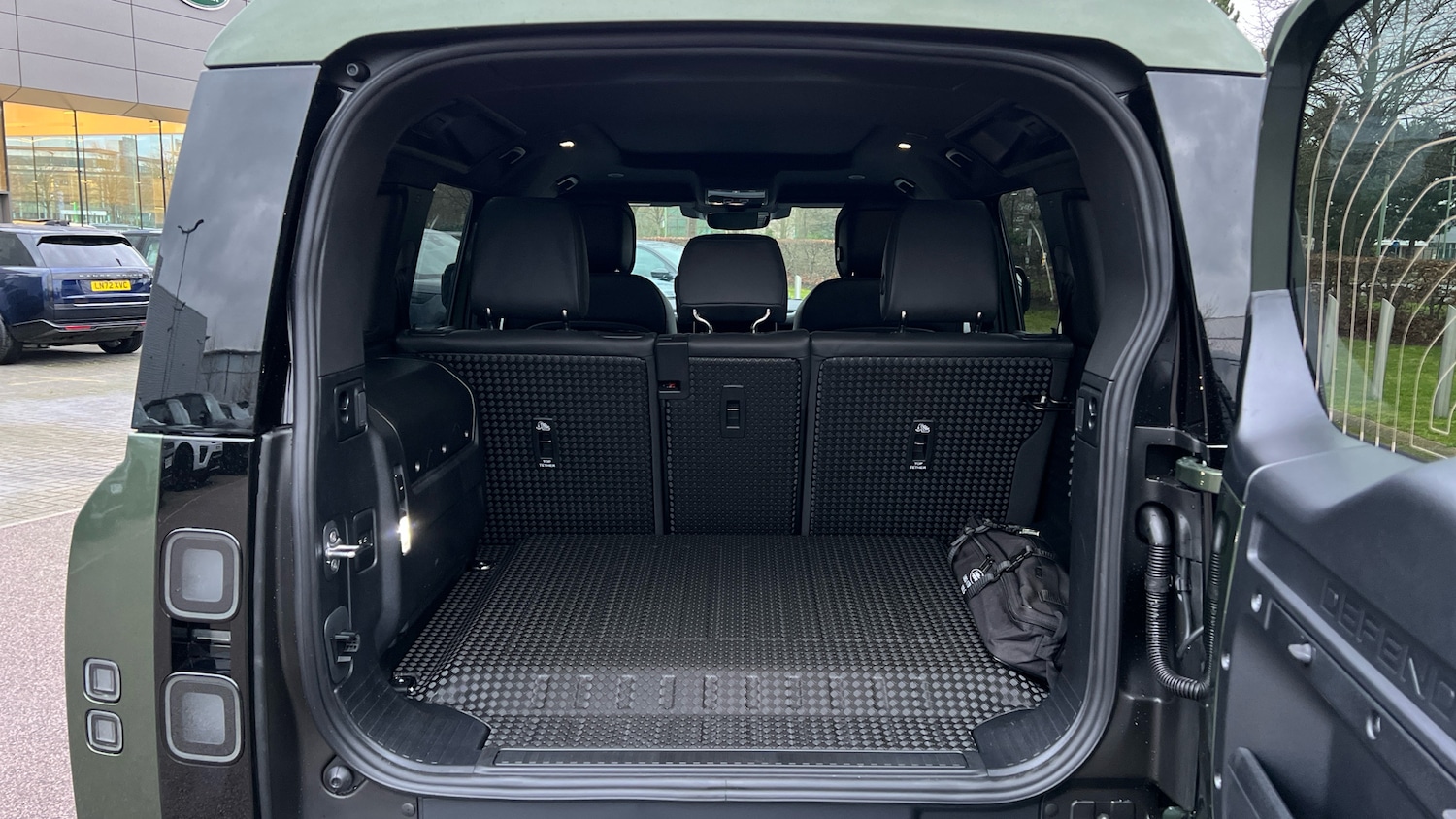 Used Land Rover Defender for sale - 77173271: Photo 10