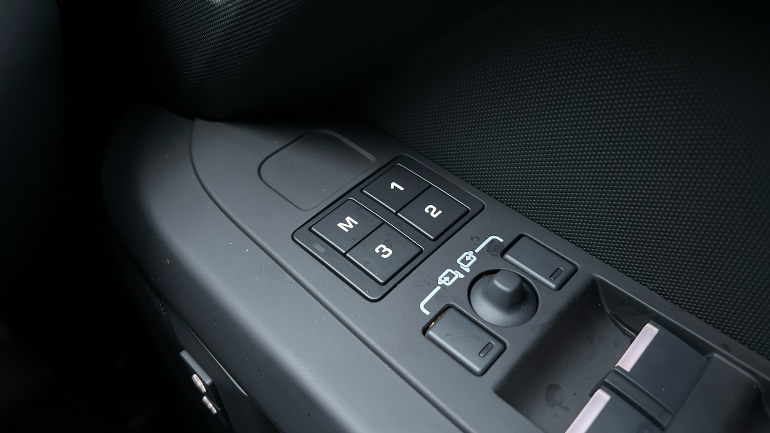 Used Land Rover Defender for sale - 77173271: Photo 23