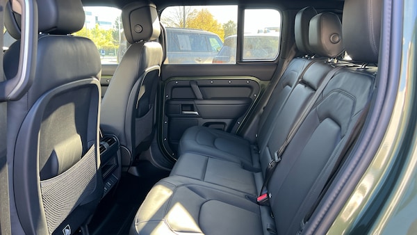 Used Land Rover Defender for sale - 76198023: Photo 4