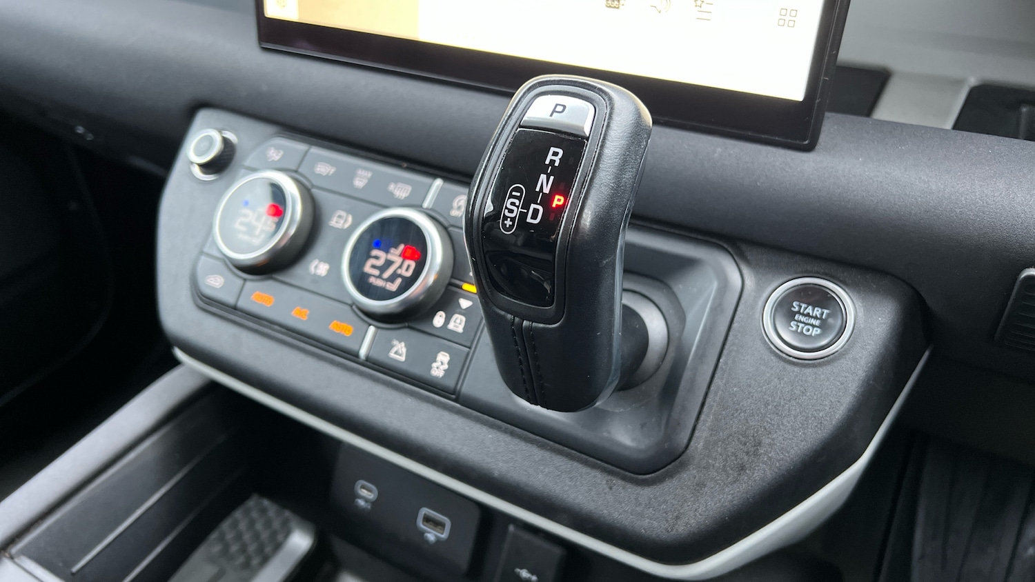 Used Land Rover Defender 2022 for sale - 78098051: Photo 13