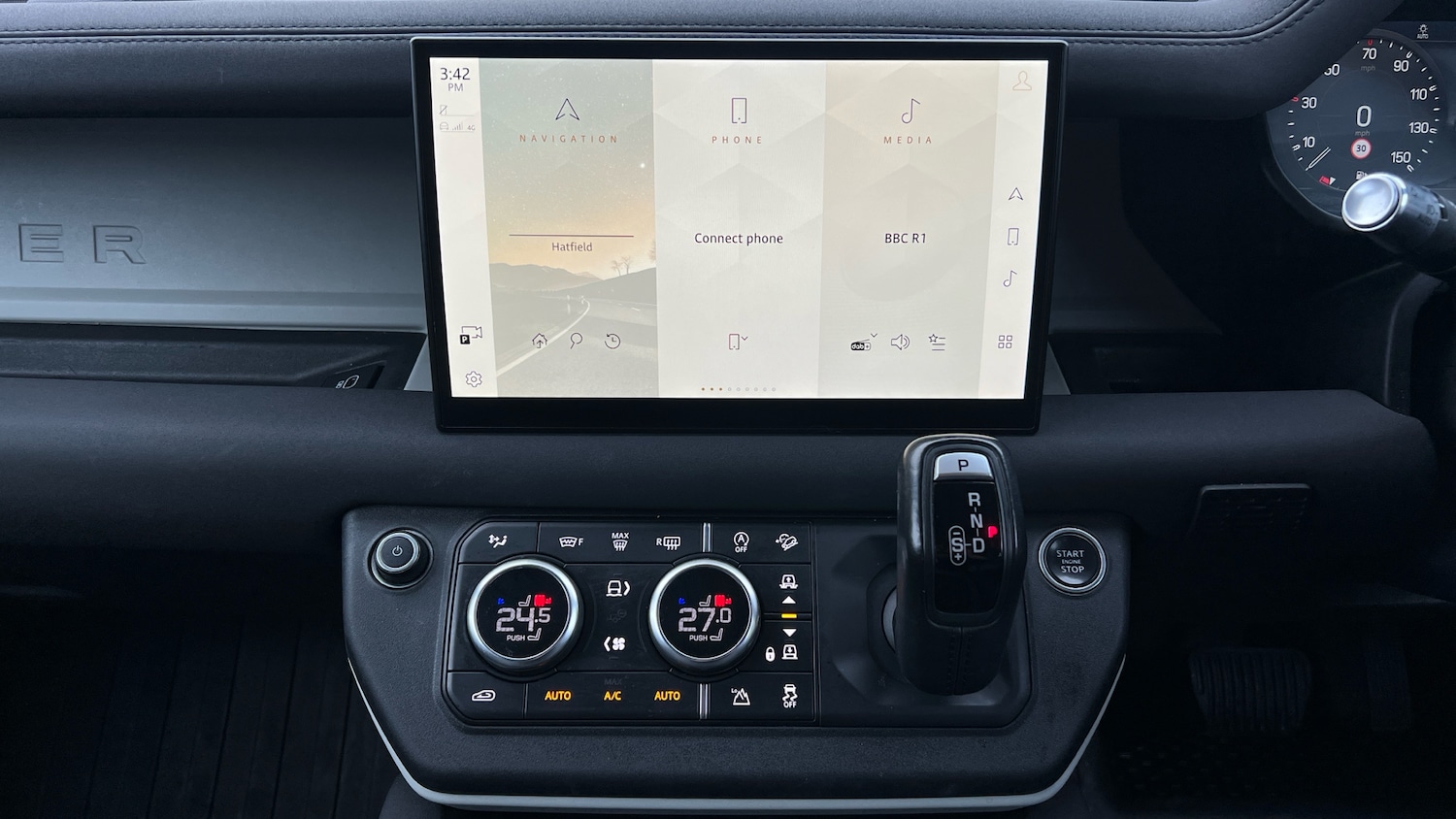 Used Land Rover Defender 2022 for sale - 78098051: Photo 14