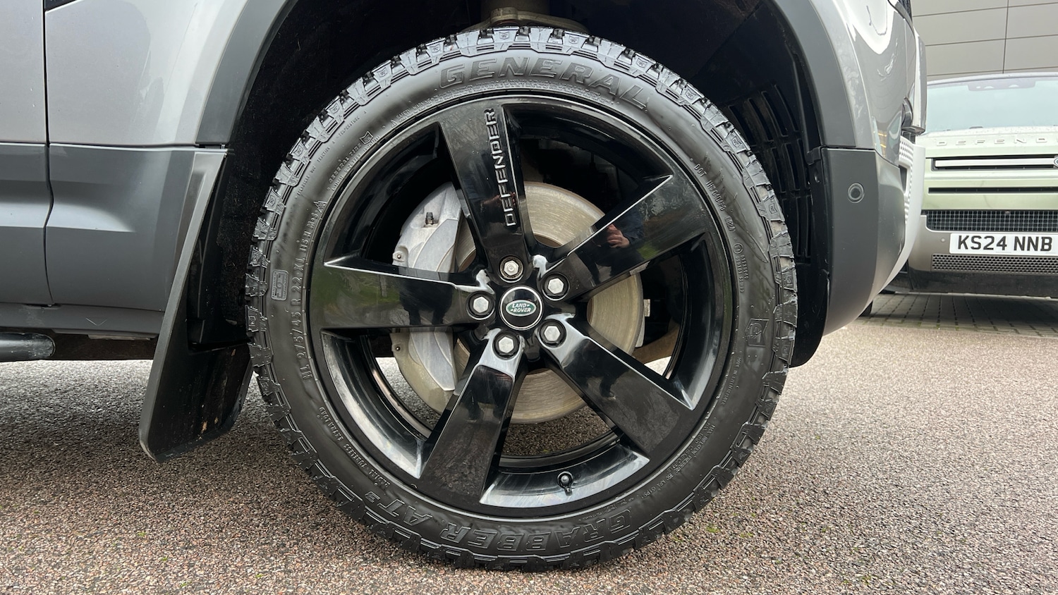 Used Land Rover Defender 2022 for sale - 78098051: Photo 8