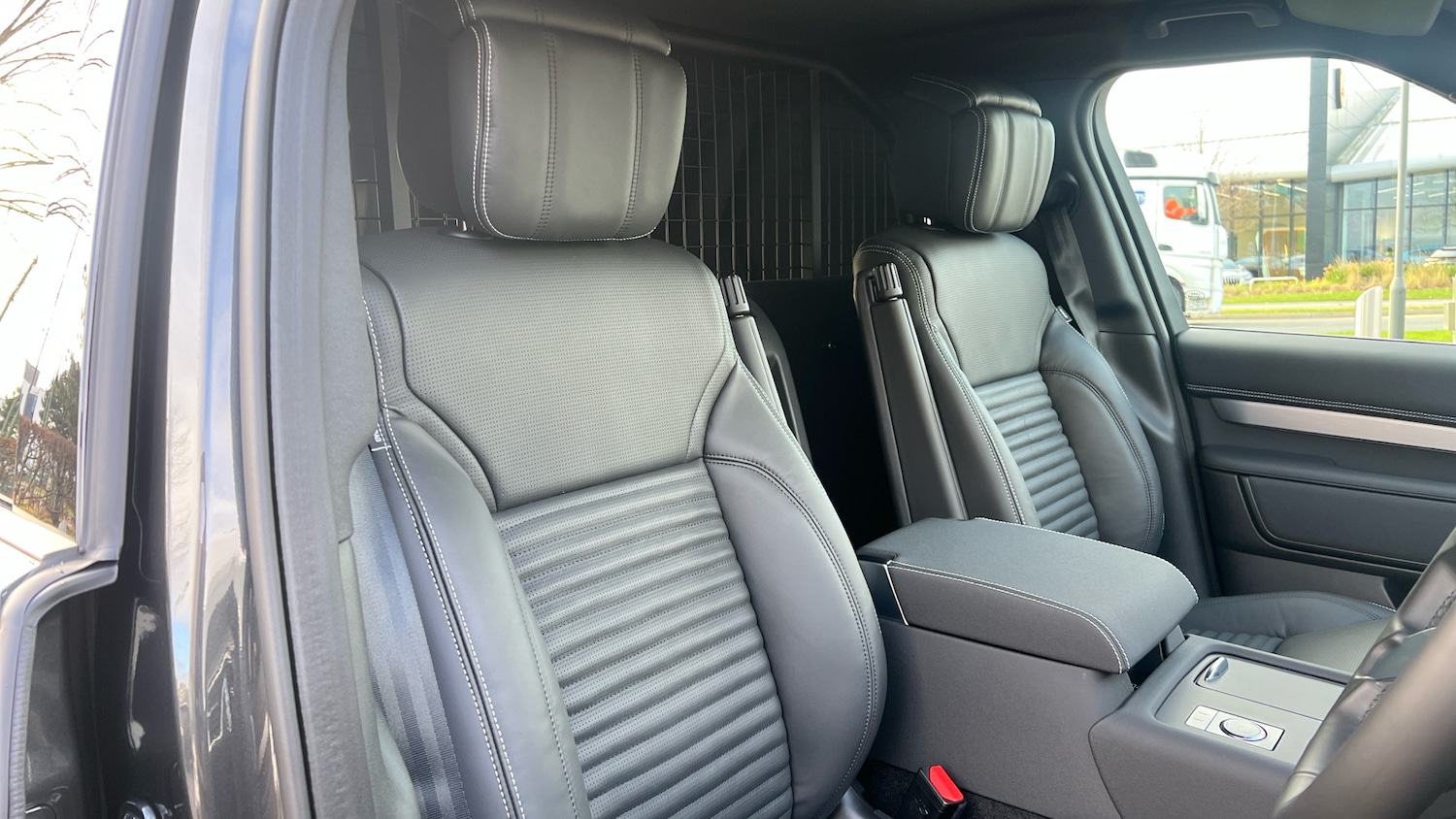 Used Land Rover Discovery for sale - 76655779: Photo 10