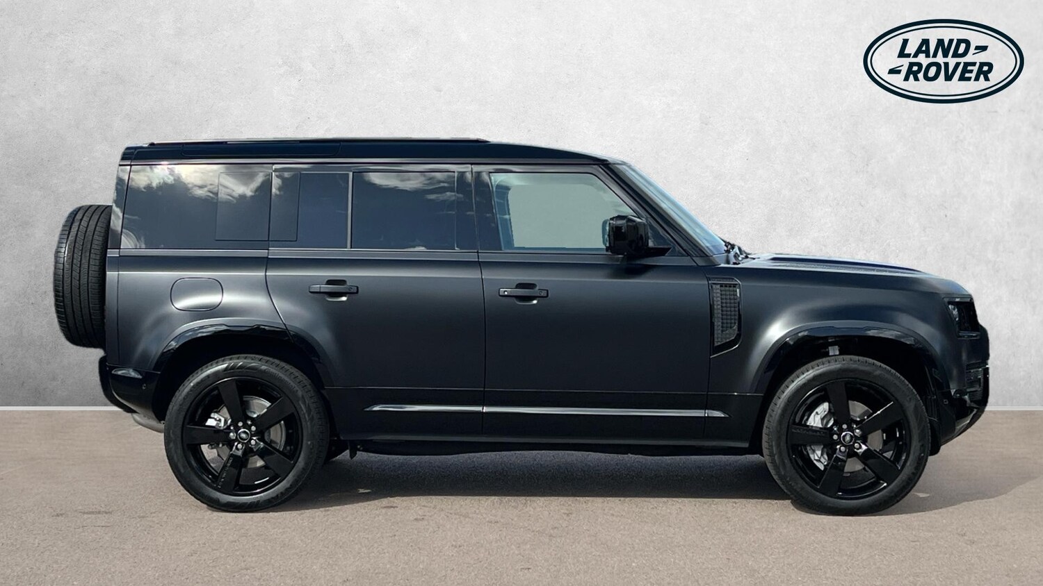 Used Land Rover Defender for sale - 76010643: Photo 5