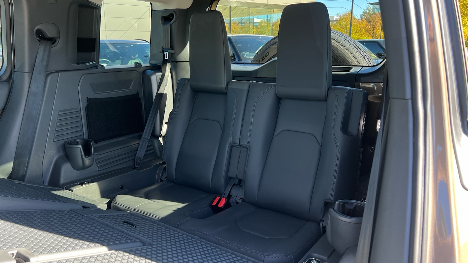 Used Land Rover Defender 2024 for sale - 76430691: Photo 22