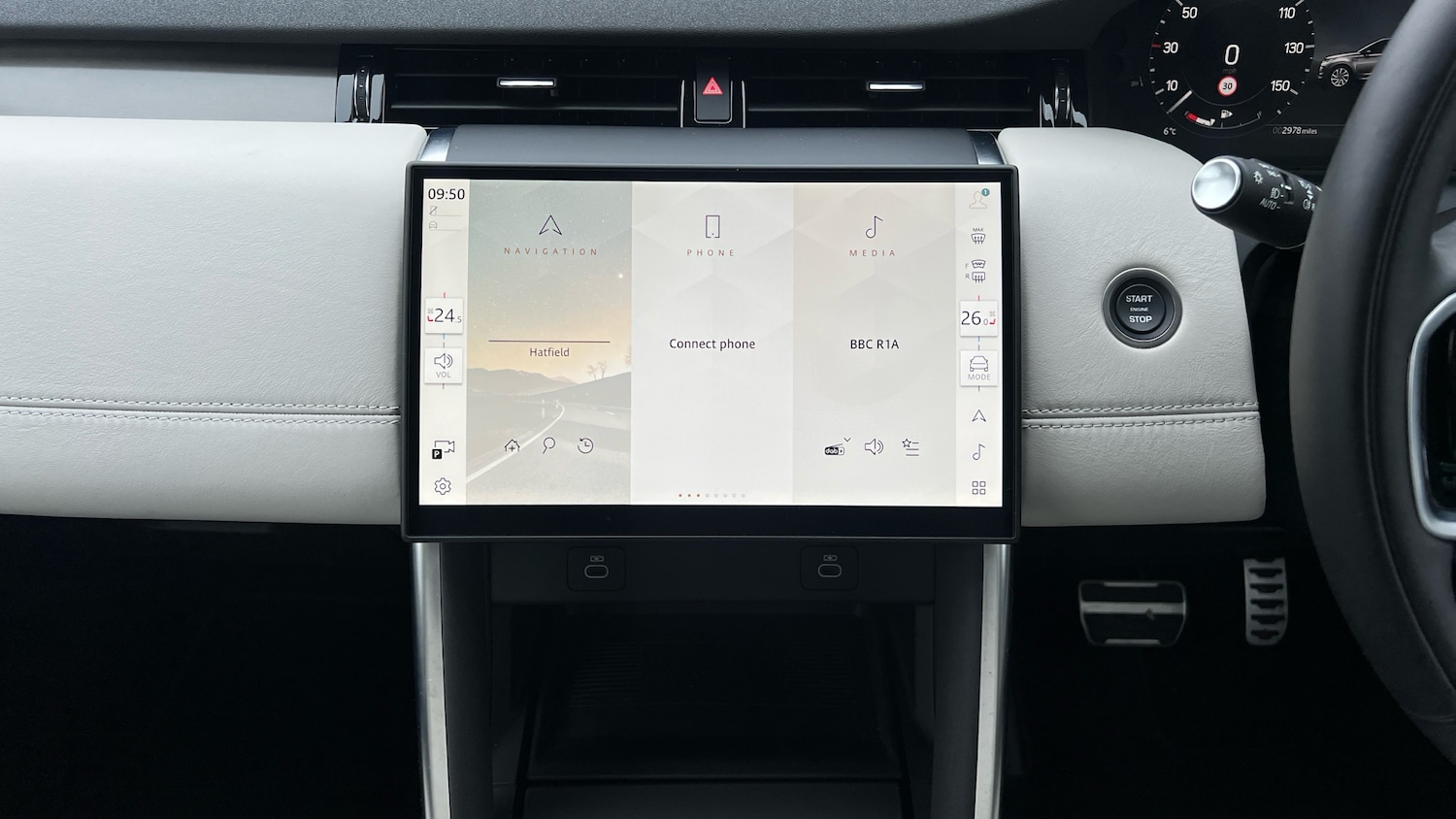 Used Land Rover Discovery Sport 2024 for sale - 77968550: Photo 14