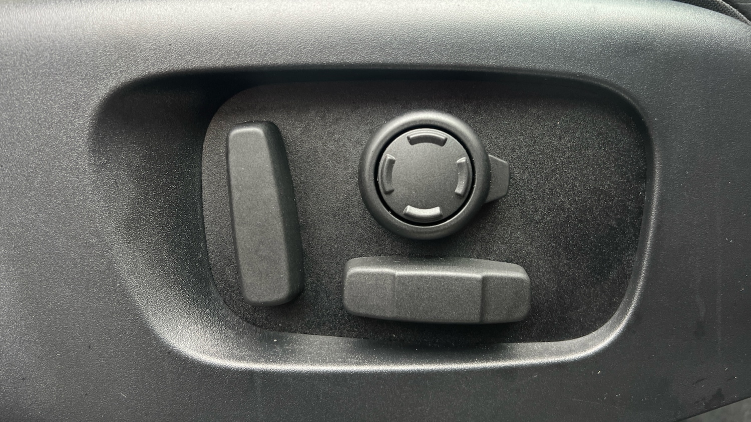 Used Land Rover Discovery Sport 2024 for sale - 77968550: Photo 24