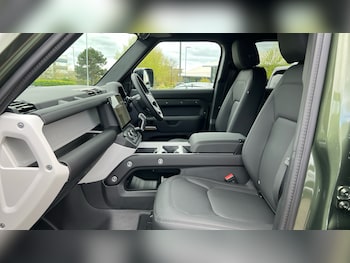 Used Land Rover Defender 2026 for sale - 78289556: Photo