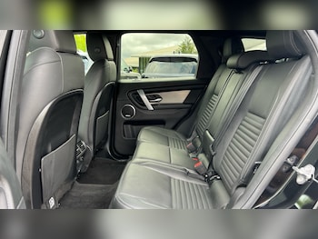 Used Land Rover Discovery Sport 2024 for sale - 75338278: Photo