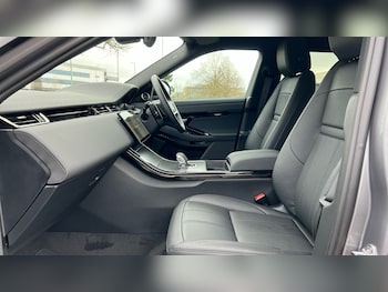 Used Land Rover Range Rover Evoque 2025 for sale - 75656324: Photo