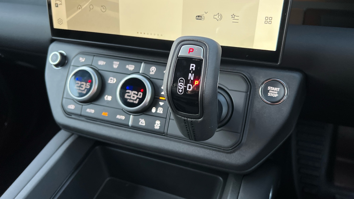 Used Land Rover Defender for sale - 76910967: Photo 13