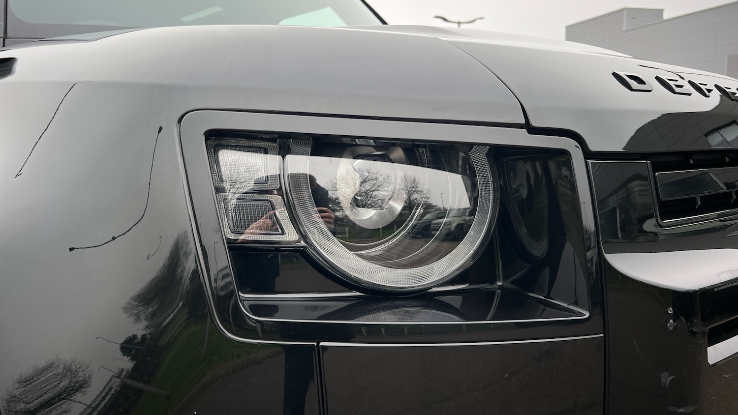 Used Land Rover Defender 2023 for sale - 77990371: Photo 17