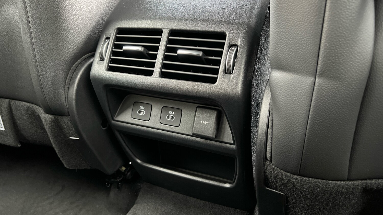 Used Land Rover Discovery Sport for sale - 76030146: Photo 18