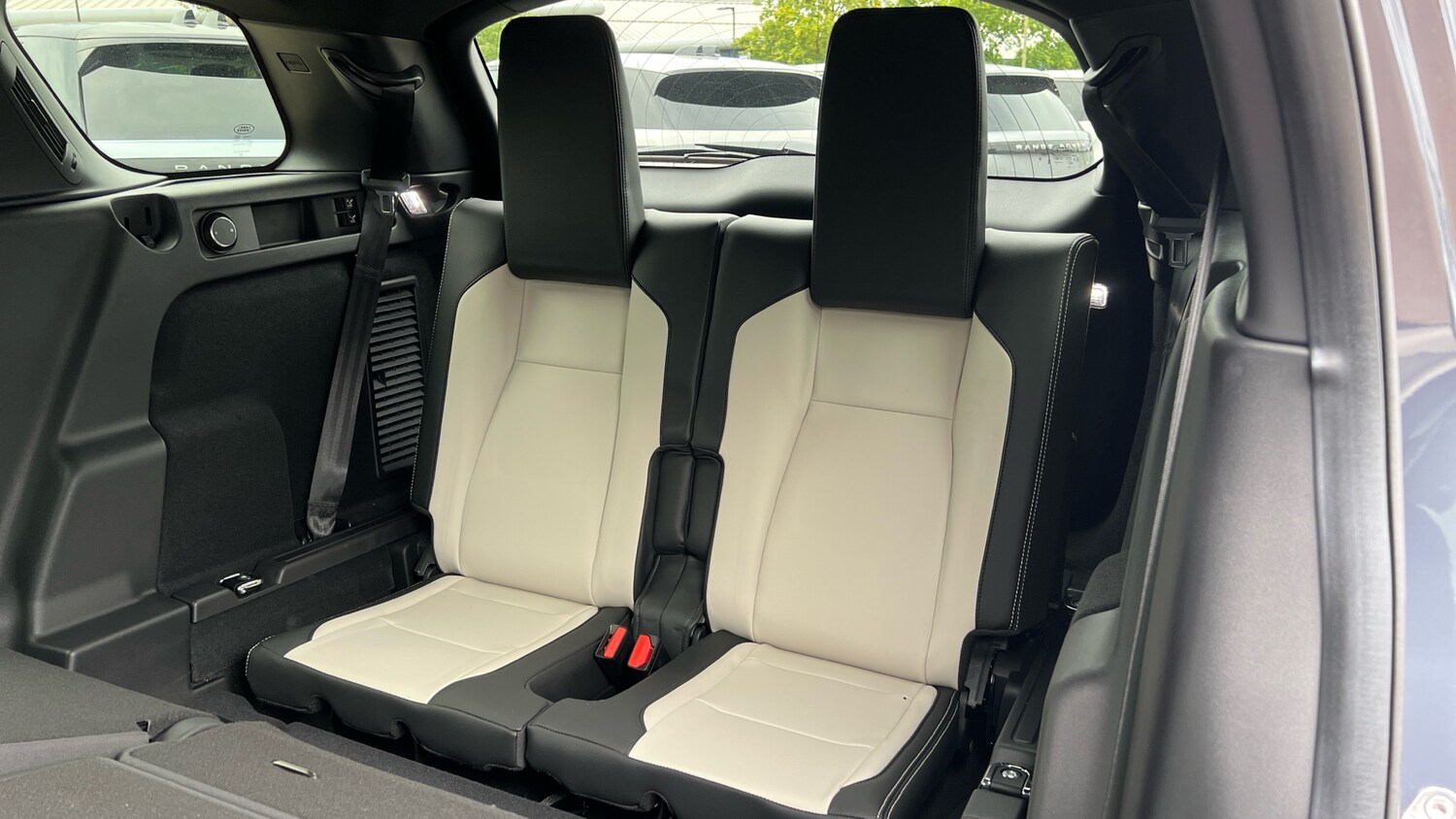 Used Land Rover Discovery Sport for sale - 76030146: Photo 22