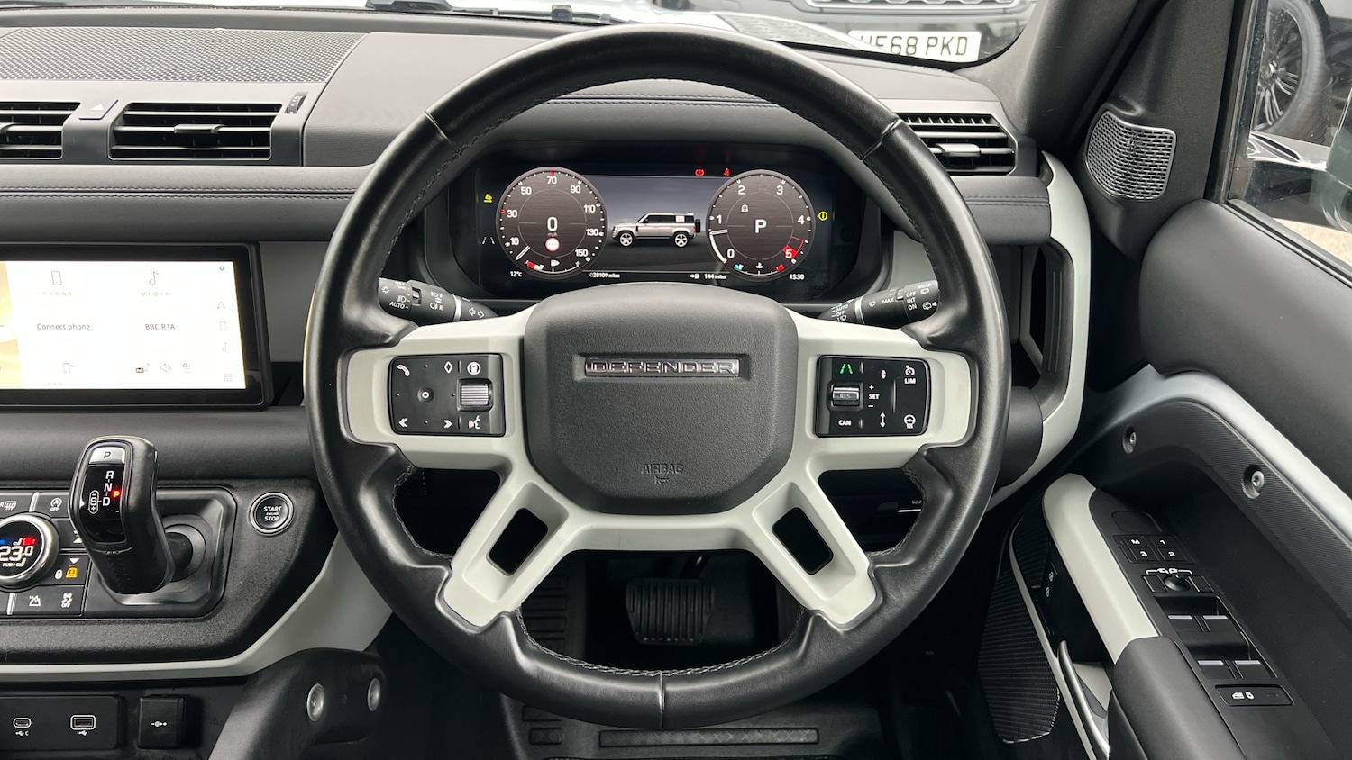 Used Land Rover Defender 2023 for sale - 76257893: Photo 15