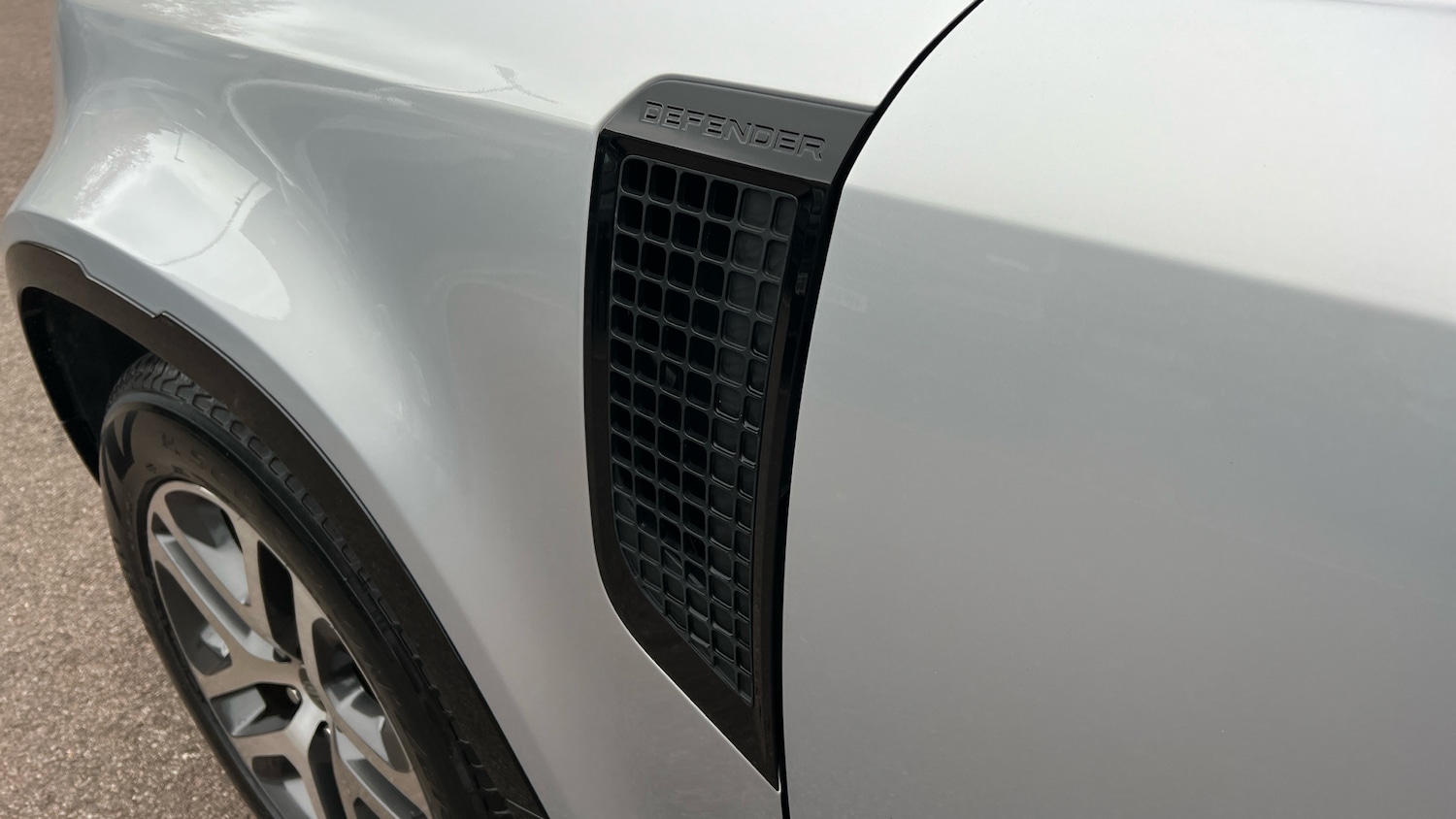 Used Land Rover Defender 2023 for sale - 76257893: Photo 20