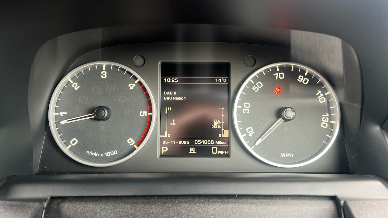 Used Land Rover Discovery 2016 for sale - 76536392: Photo 16