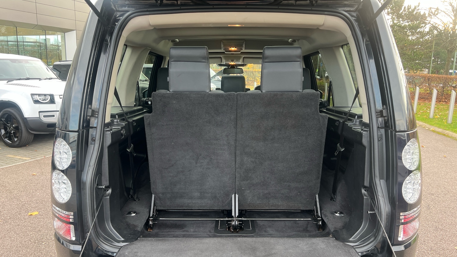 Used Land Rover Discovery 2016 for sale - 76536392: Photo 21