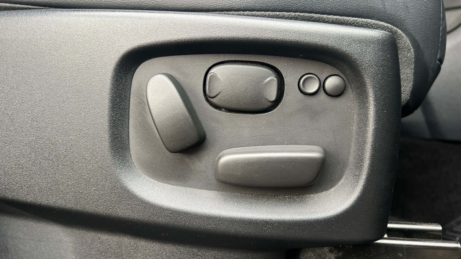 Used Land Rover Discovery 2016 for sale - 76536392: Photo 23