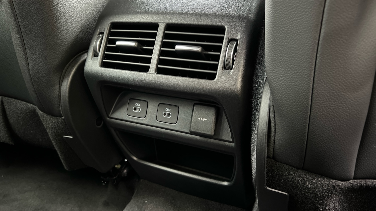 Used Land Rover Discovery Sport for sale - 76418450: Photo 18