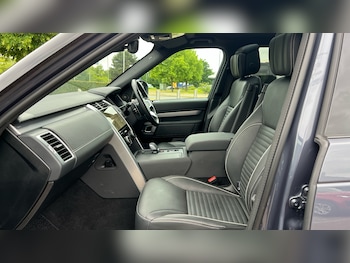 Used Land Rover Discovery 2024 for sale - 78976052: Photo