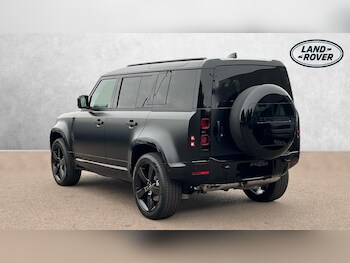 Used Land Rover Defender 2025 for sale - 75621545: Photo