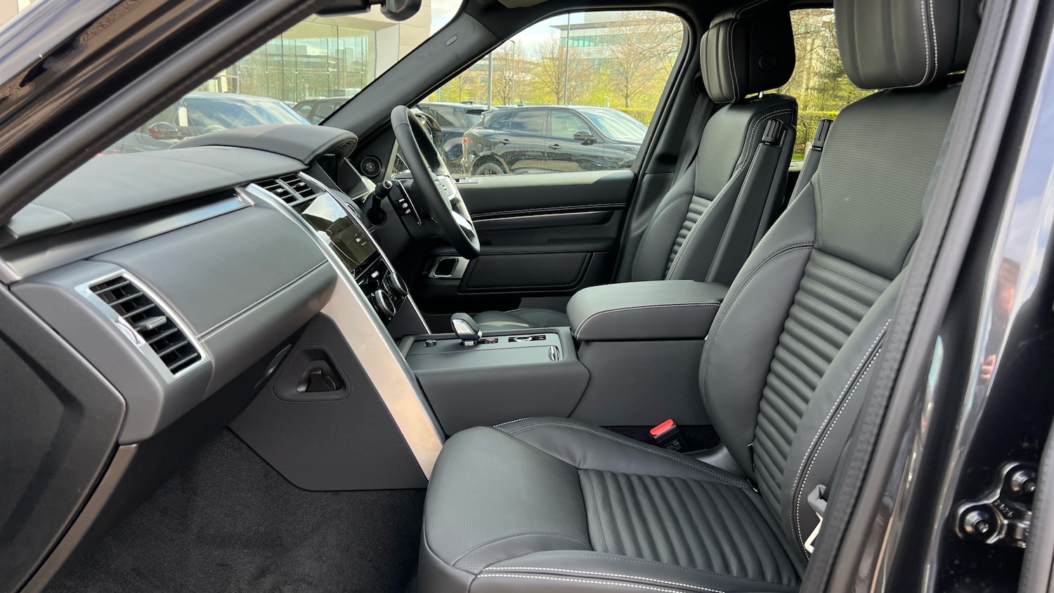 Used Land Rover Discovery for sale - 78125305: Photo 3