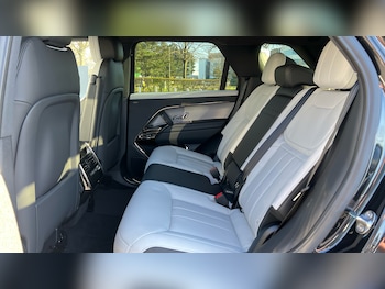 Used Land Rover Range Rover Sport 2026 for sale - 77954177: Photo