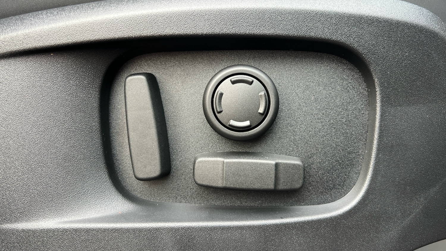 Used Land Rover Defender for sale - 76057626: Photo 22