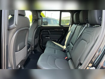 Used Land Rover Defender for sale - 76057626: Photo 4