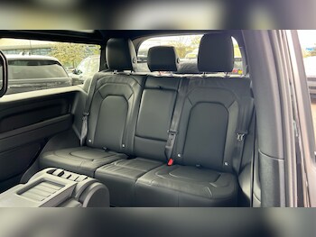 Used Land Rover Defender 2026 for sale - 78273670: Photo