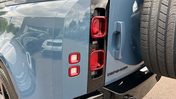 Used Land Rover Defender for sale - 75210652: Photo 19