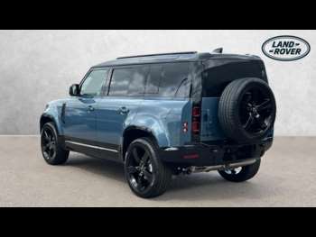 Used Land Rover Defender 2025 for sale - 75210652: Photo