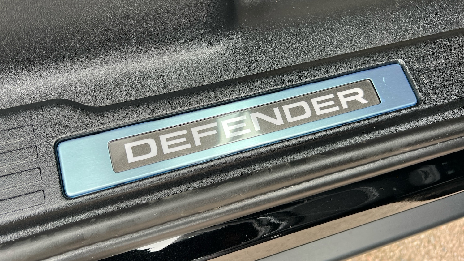 Used Land Rover Defender for sale - 77610450: Photo 21