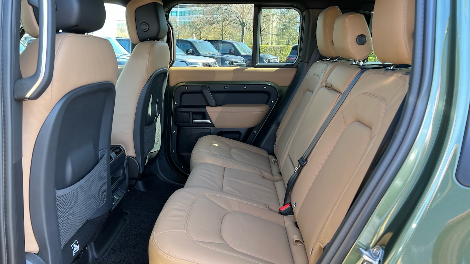 Used Land Rover Defender for sale - 78045727: Photo 4