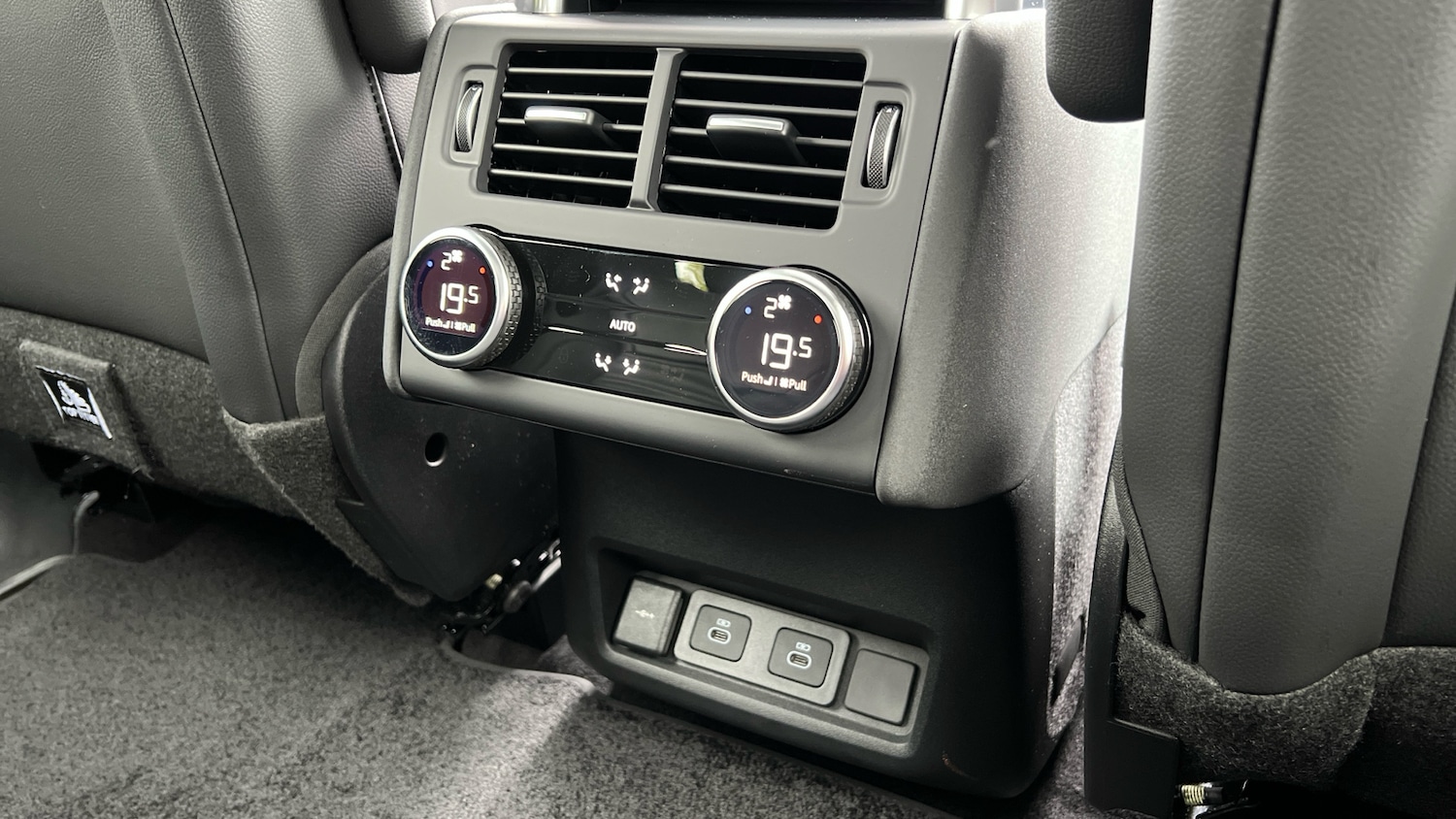 Used Land Rover Discovery 2025 for sale - 77610408: Photo 18