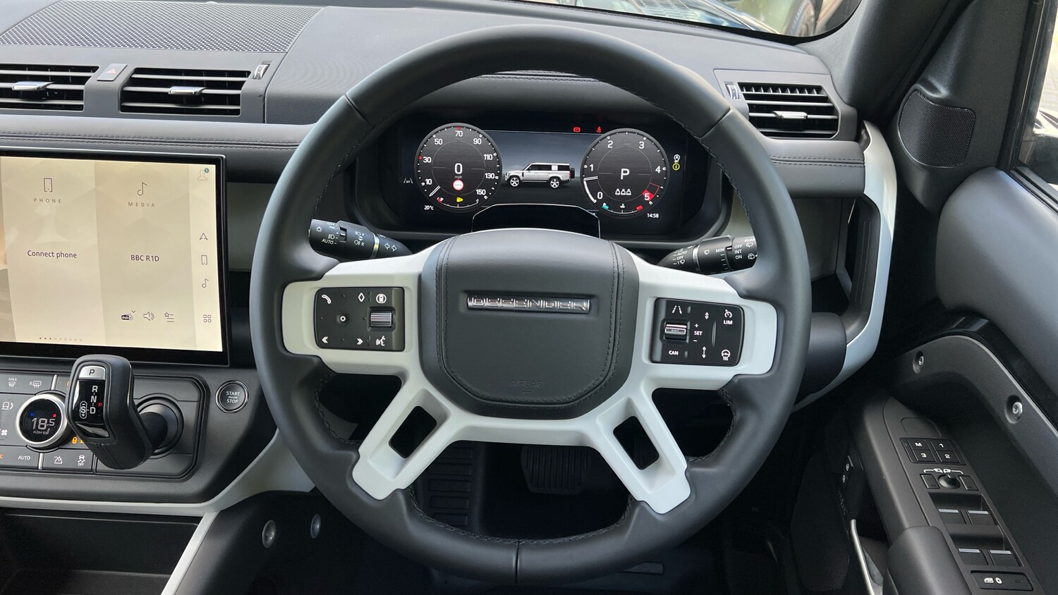 Used Land Rover Defender for sale - 76069589: Photo 15