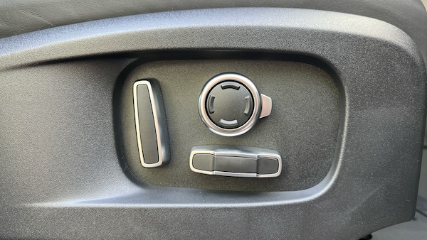 Used Land Rover Defender for sale - 76069589: Photo 22