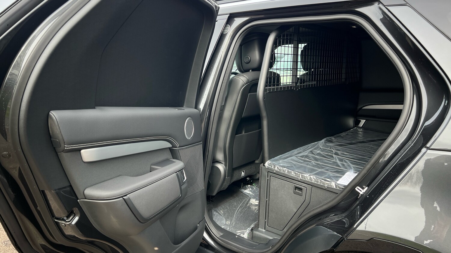 Used Land Rover Discovery for sale - 77906364: Photo 4