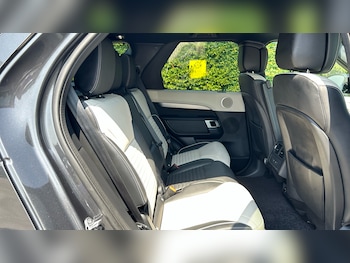 Used Land Rover Discovery 2024 for sale - 75413166: Photo
