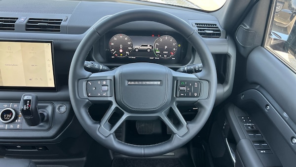 Used Land Rover Defender for sale - 74676981: Photo 15