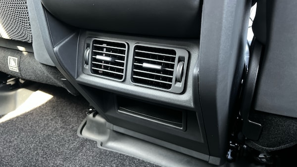 Used Land Rover Defender for sale - 74676981: Photo 18